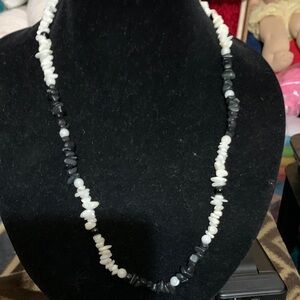 Chic Puku Black and White Rock Beaded Necklace